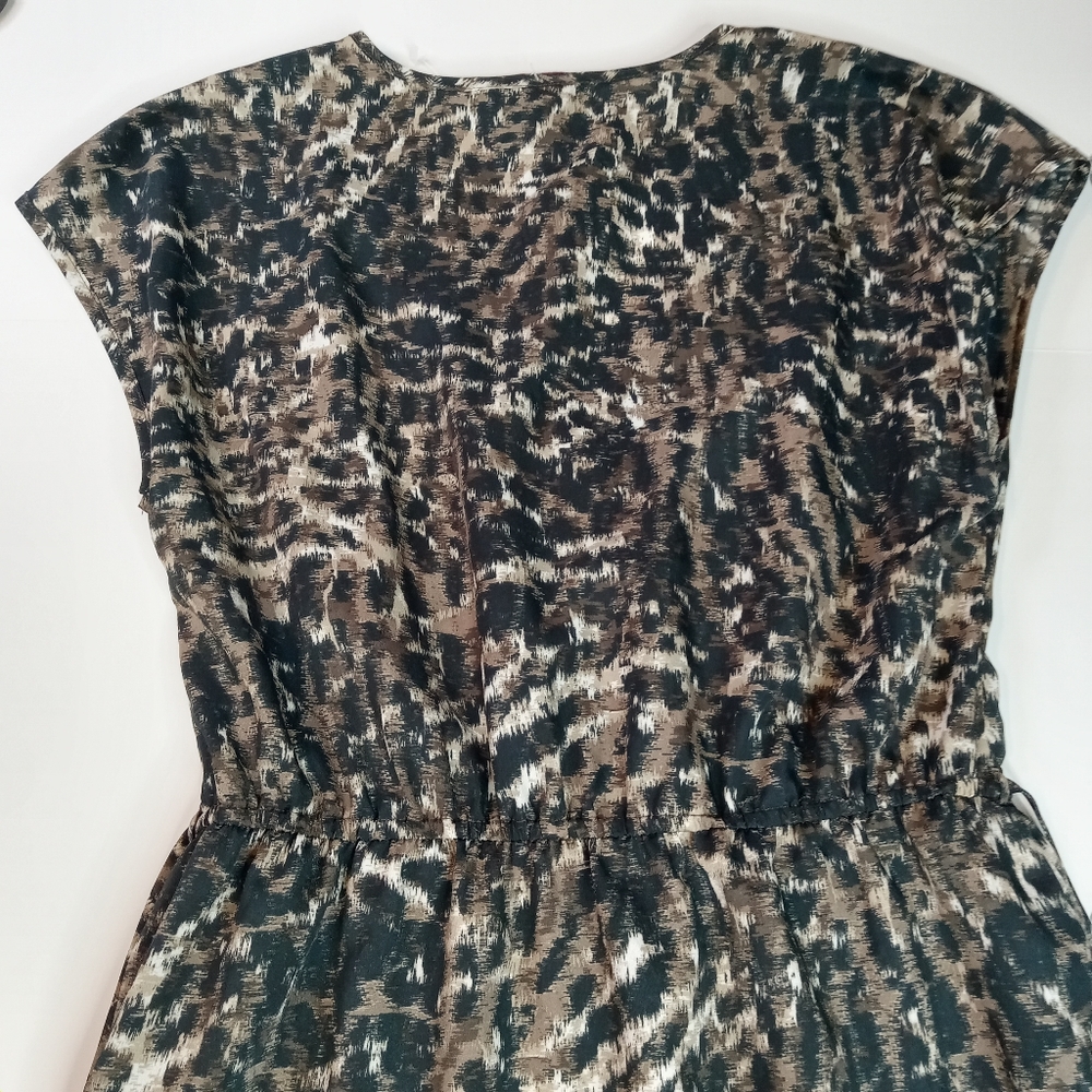 Dress - Picture 12 of 12
